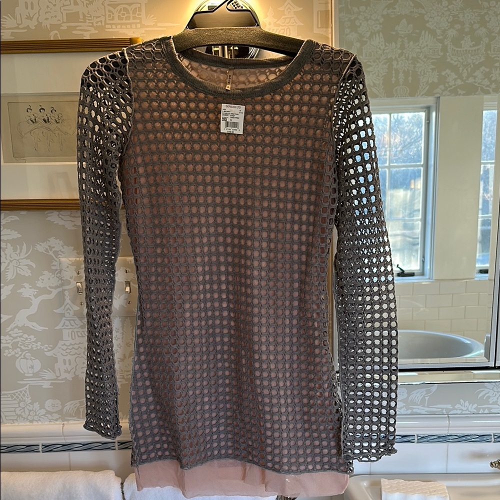 Elegant Gray Mesh top